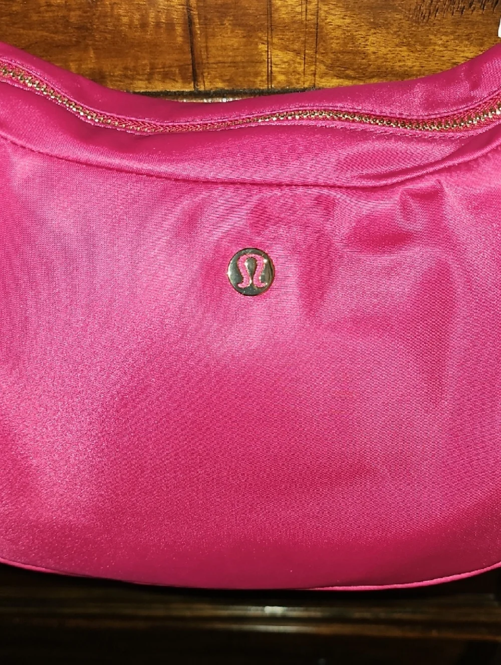 Lululemon City Essentials Shoulder Bag! Nwts, BRML! Gold Hardware, 4L